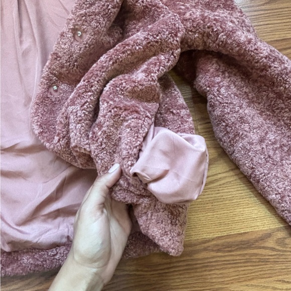 Women's Divided Pink Textured Jacket - Picture 8 of 11